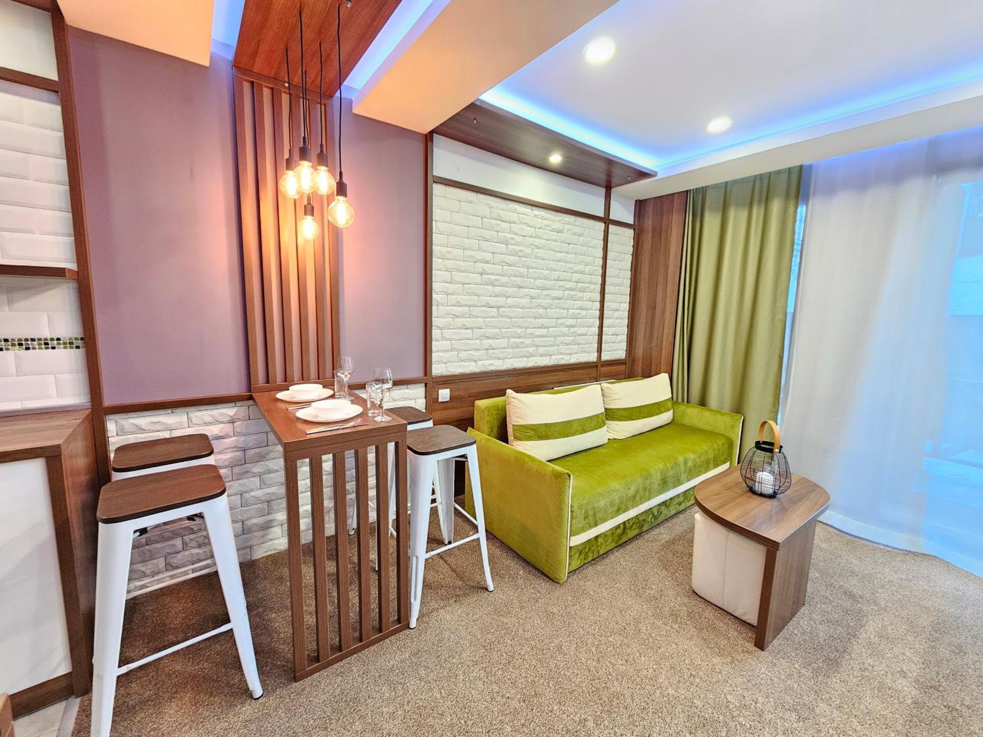 Elegant Studio In Top Bansko Location - Ski & Relax By Flat Mаnager Extérieur photo